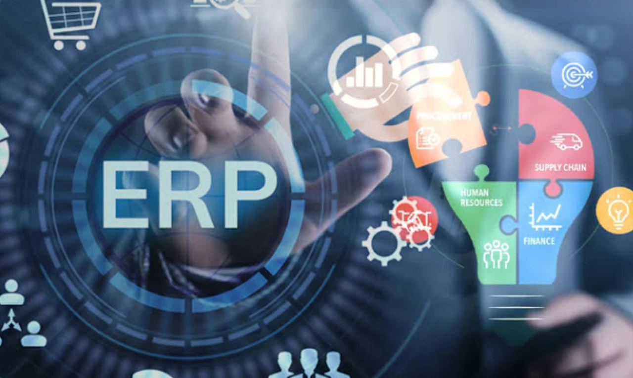 Комплексна ERP/CRM об'єднує управління складом, відділ продажів, закупівлі, фінансовий облік та взаємодію з клієнтами в єдиному інтерфейсі
