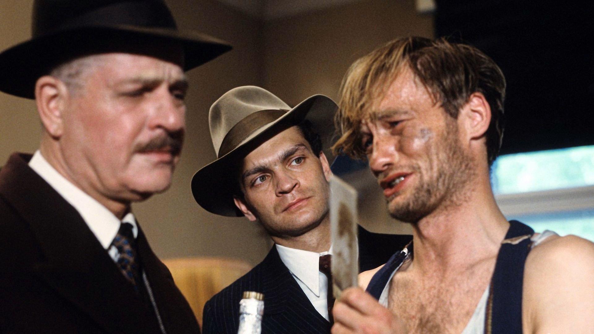 Ва-банк II, або удар у відповідь