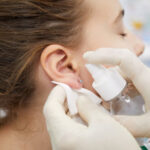 Особливості догляду за проколотими вухами